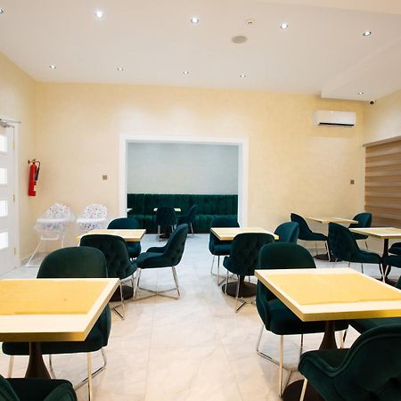 De Manchy Hotels & Suites 伊巴丹 外观 照片