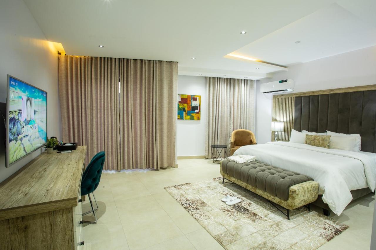 De Manchy Hotels & Suites 伊巴丹 外观 照片