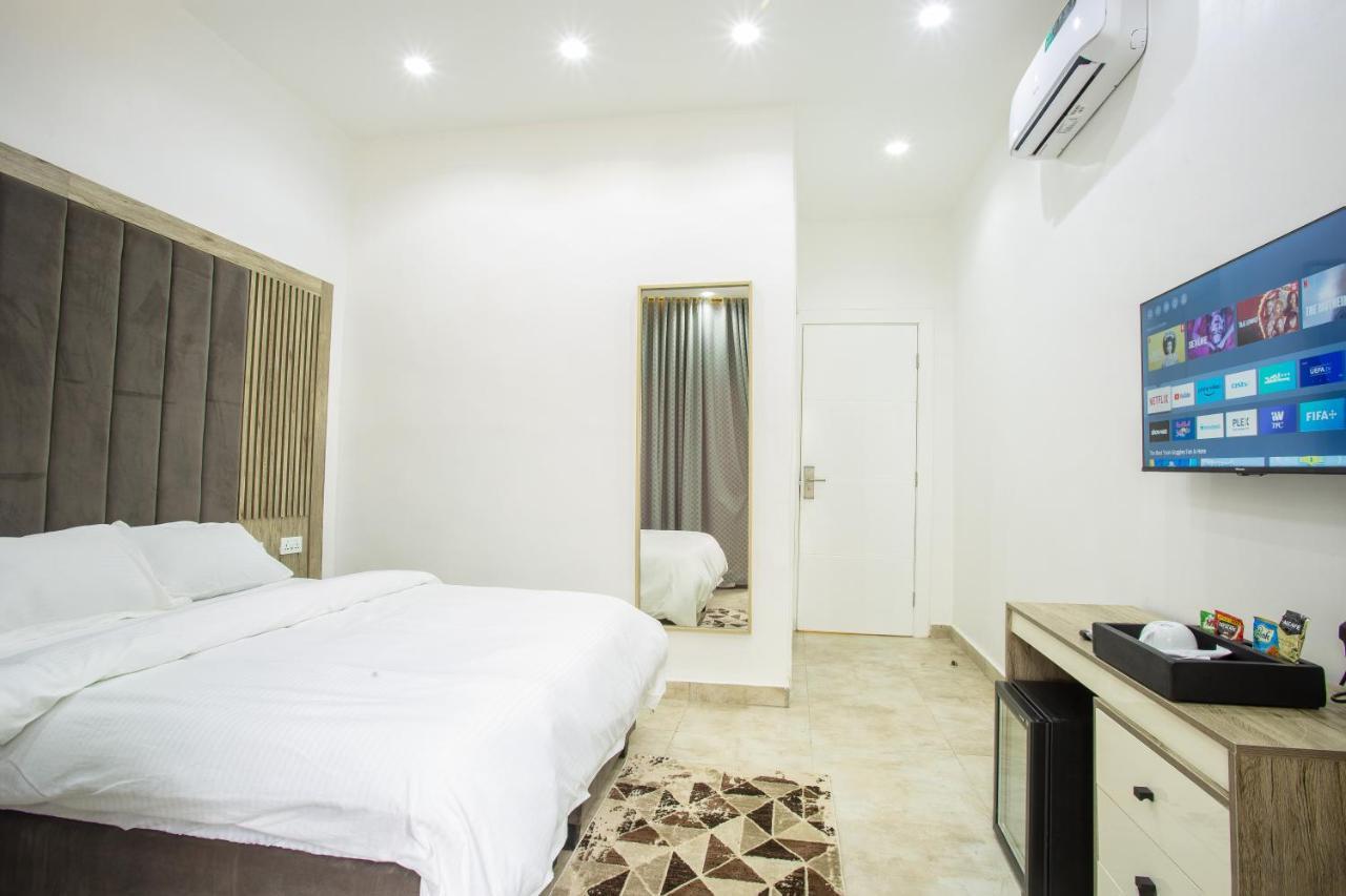 De Manchy Hotels & Suites 伊巴丹 外观 照片